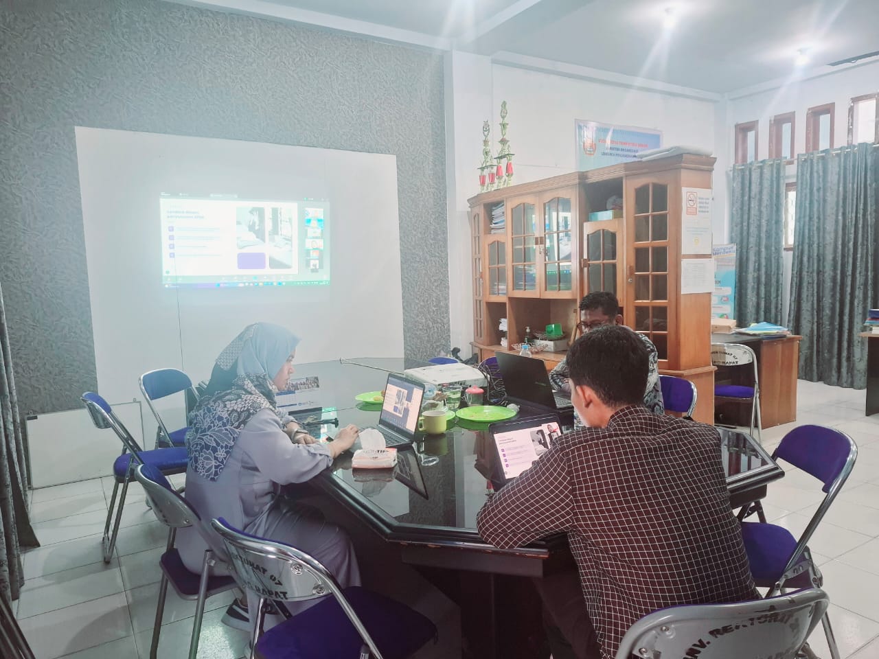 Sosialisasi E-SPMI dari E-Campuz yg diikuti oleh WR2, LPM dan UPM Fakultas (untika berbenah)